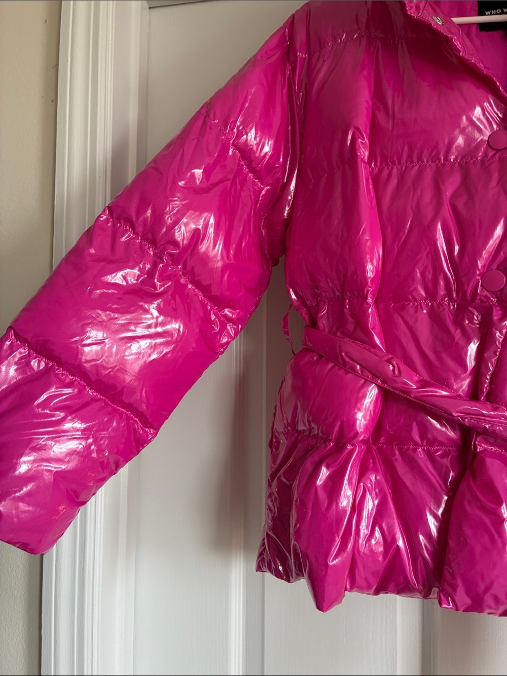 Y2K Who What Wear Hot Pink High Shine Vinyl Puffer Jacket Belted Size M NWOT - Picture 4 of 7